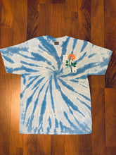 Load image into Gallery viewer, Spider Blue Rose Shirt
